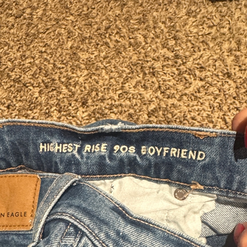 American Eagle Outfitters Light Blue Straight Leg Jeans - Picture 4 of 6